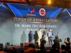 世纪大学讲师Ooi Kok Loang博士成就惊人！